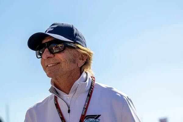 Emerson Fittipaldi's Salary and Net Worth August 2025