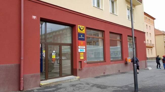 Pošta na náměstí  17. listopadu  bude ve čtvrtek ráno uzavřena