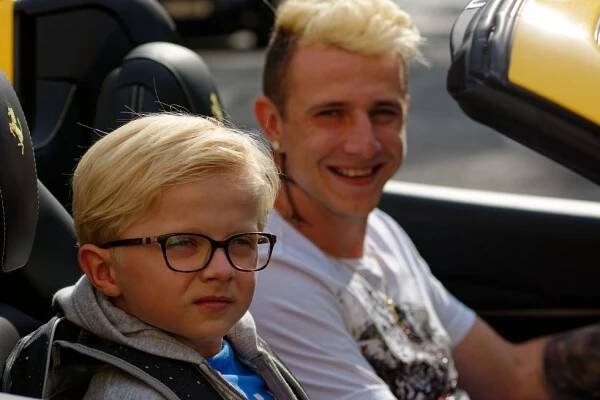 Nová dětská hvězda Jakub Jenčík: Ve filmu změní život fotbalistovi, natáčení změnilo život jemu - Expres FM