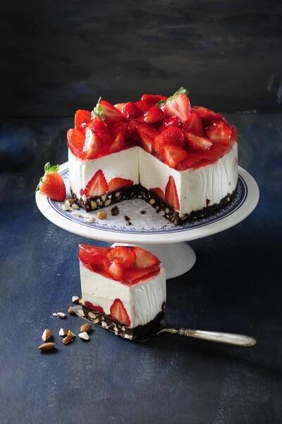 Nepečený cheesecake s jahodami