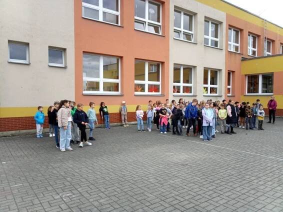 Hledání s velikonočním zajíčkem - Základní škola Aléská, Bílina
