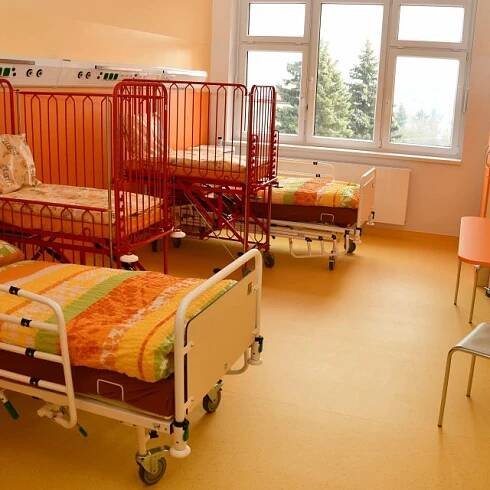 Nové dětské oddělení nemocnice v Táboře má především přinést zvýšení komfortu a vlídné prostředí | foto: Radek Šíma,  Jihočeský kraj