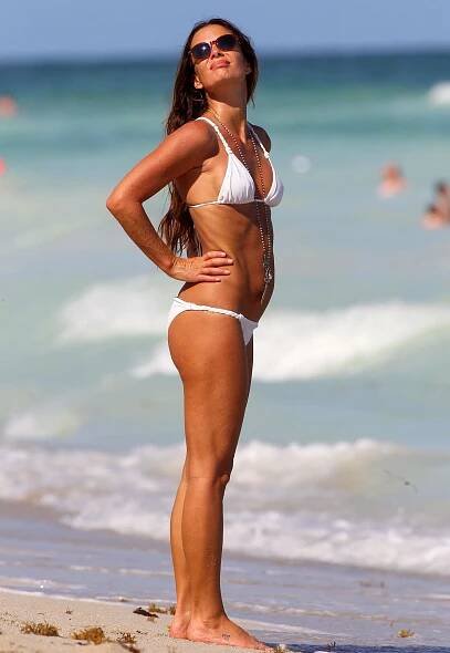 Gabrielle Anwar sexy