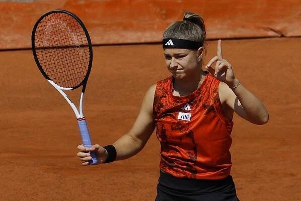 Heroický výkon Muchové, česká tenistka je ve finále French Open!