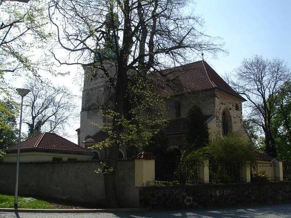 Nejstarší památka Prahy 9 stojí na Proseku - NašePraha.cz