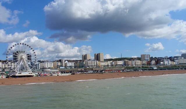 Vyrazte studovat angličtinu do Brightonu – Tutuki