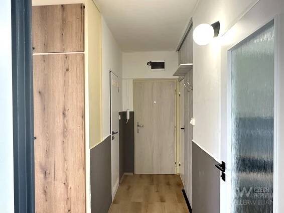 Pronájem bytu 2+1, 63 m2 - Trutnov - Keller Williams