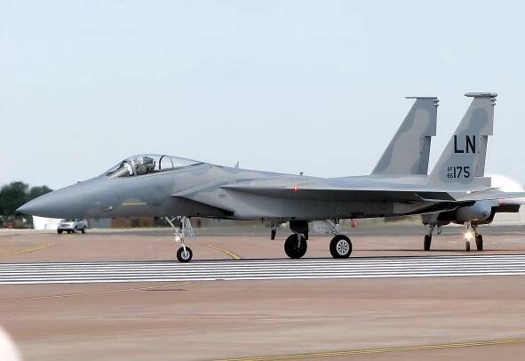 McDonnell Douglas F-15 Eagle – Wikipedie