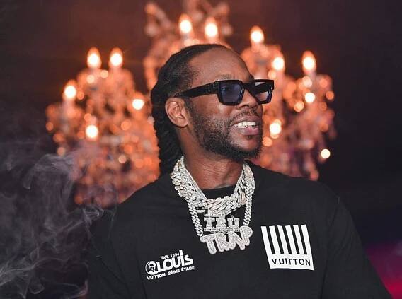 2 Chainz No Face No Case Wallpaper