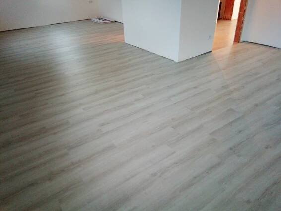 RD Řenče - 150m2 vinylové podlahy - Realizace | Petr Kopelent - PODLAHY - Plzeň