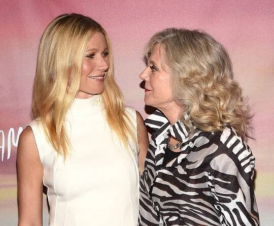 This Throwback Pic of Blythe Danner Looks Freakishly Like Daughter Gwyneth Paltrow