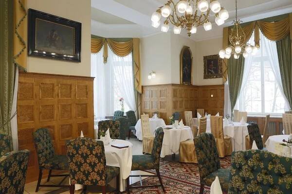 Restaurace
