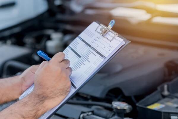 Před koupí se vyplatí ojeté auto důkladně zkontrolovat a prověřit – EgoMan