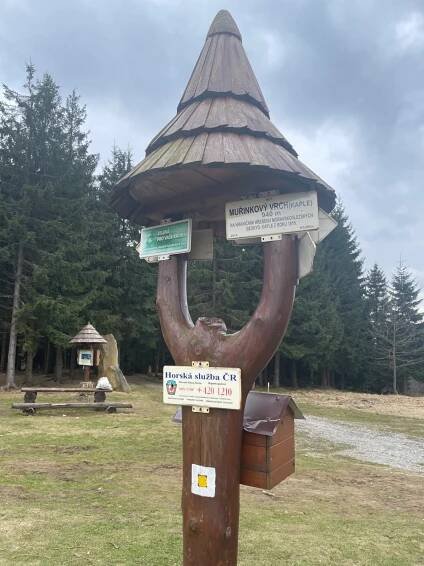 Dashia5 - výlet Moravskoslezské Beskydy - Vrcholovka.cz