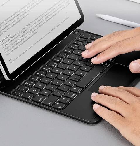 Černé pouzdro ESR 6B012A pro iPad Air 11" (M2, 2024) s klávesnicí Typ klávesnice