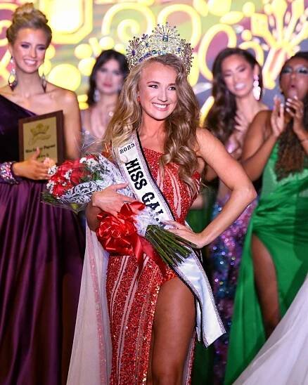 Mia-Rose Lewis - Galaxy Pageants UK