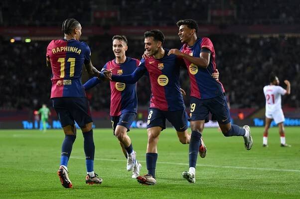 Barcelona star leading all La Liga midfielders in through passes & key ...