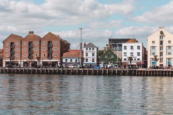 Poole Tourism - Official Poole Tourist Information