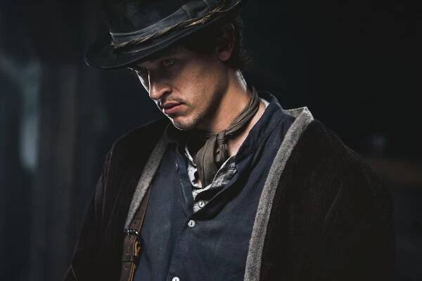 ‘Billy The Kid’: Tom Blyth Turns American Outlaw In First Trailer For Epix Series