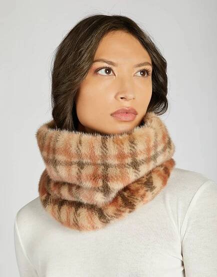 MINK COLLAR