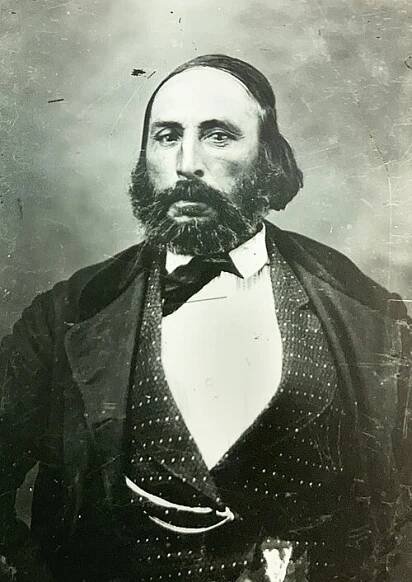 François Dauphinais - Wikipedia