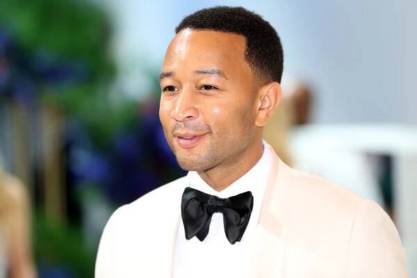 John Legend is PEOPLE’s ‘Sexiest Man Alive’... and he’s perplexed