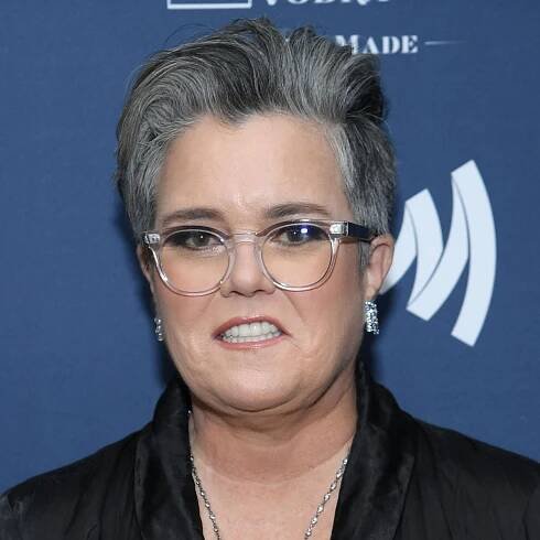 Fans help Rosie O’Donnell find silver clothes for Beyoncé’s concert