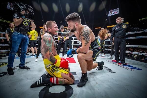 MMA ranař Kotalík práskl detaily vztahu s »pašeračkou« Terezou H.: Láska z basy!