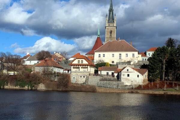 FOTO: Park Vala se dočká výrazné proměny, promenáda bude podél celého rybníka