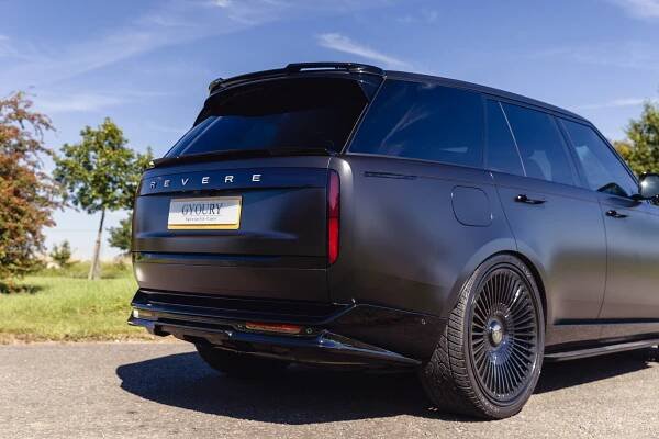Land Rover Range Rover Vogue - Revere London