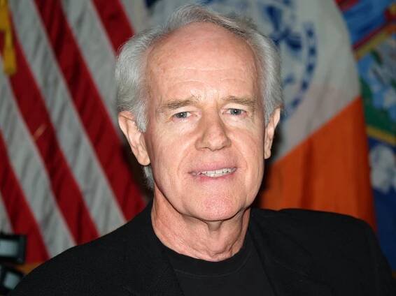 Soubor:Mike Farrell by David Shankbone.jpg – Wikipedie