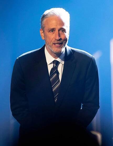 Jon Stewart Stresses the Importance of Comedy in Mark Twain Speech: It 'Survives Every Moment'