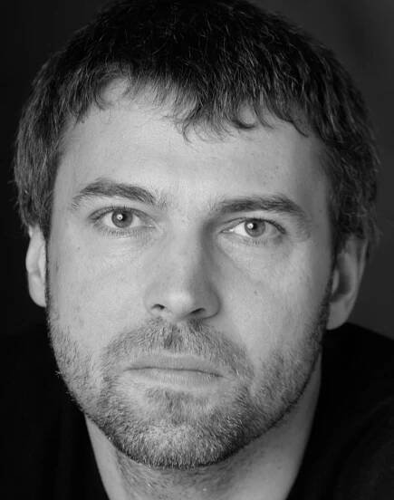 Petr Kellner existuje. Podívejte se na novou fotku