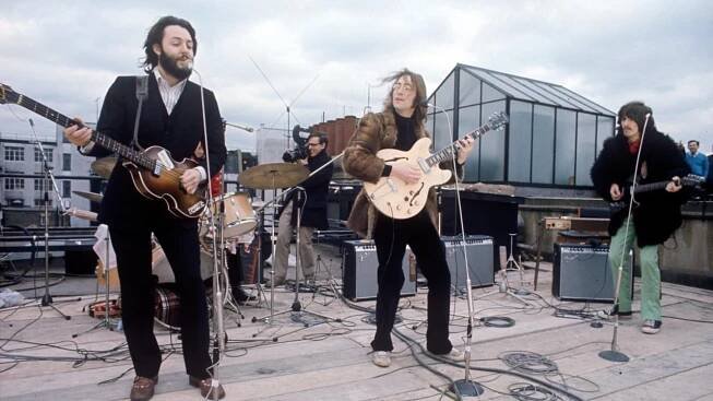 Intimní pohled na Beatles. Režisér Pána prstenů sestříhal 57 hodin neznámých záběrů
