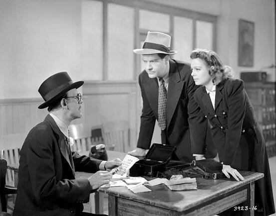 Doomed to Die - Z filmu - Boris Karloff, Grant Withers, Marjorie Reynolds