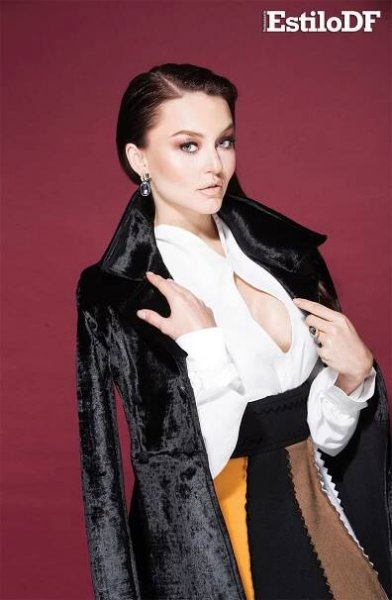 Angelique Boyer - Telenovely.net ... vše o telenovelách na jednom místě