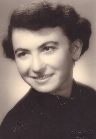 Zděnka Uhlířová (1934)