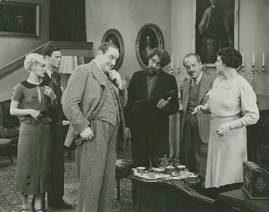 Brita Appelgren, Frank Sundström, Carl Barcklind, Adolf Jahr, Ivar Kåge, Olga Andersson - Kanske en gentleman - Z filmu