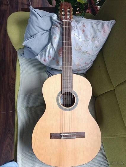 Klasická kytara 4/4 Cordoba C1M
