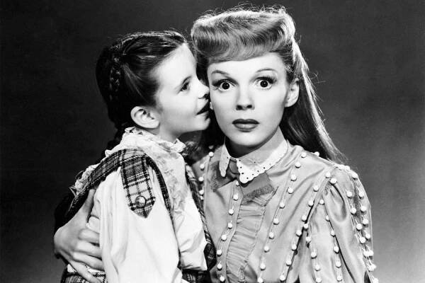 Judy Garland onscreen sister Margaret O'Brien praises Renée Zellweger's take on the legend