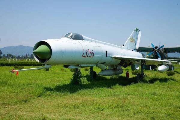 message-editor%2F1619726377693-j-8_fighter_24_air_division.jpg