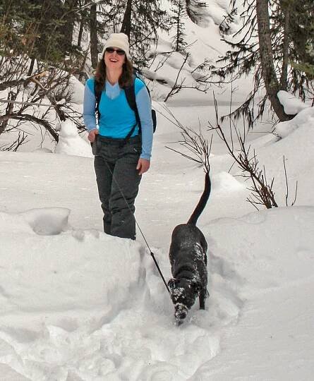 How to dress snowshoeing in Kananaskis in winter