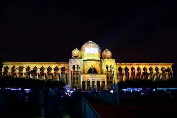 Light and Motion Putrajaya