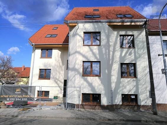 Prodej novostavby bytu OV 3+kk + balkon + parkovací stání, ul. Obilní, Brno - Chrlice, CP 75 m 2 , klimatizace. - velký náhled 8