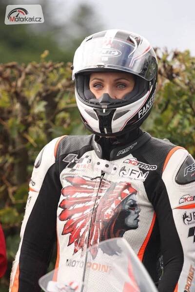Od Těrlicka až po Armoy s Michalem Dokoupilem a Veronikou Hankocyovou | Motorkáři.c