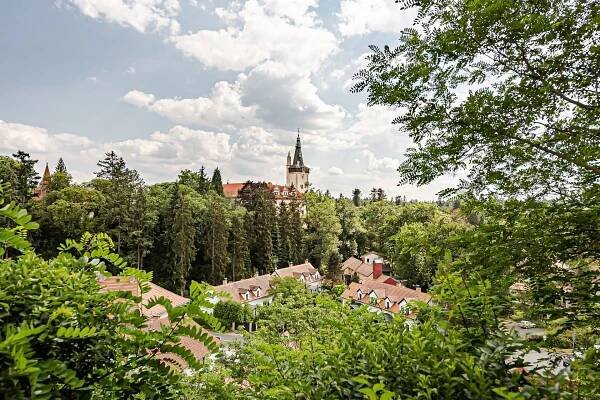 Ke Školce, Průhonice - Praha-západ | Pronájem, Rodinný dům 5+1, 279 m²