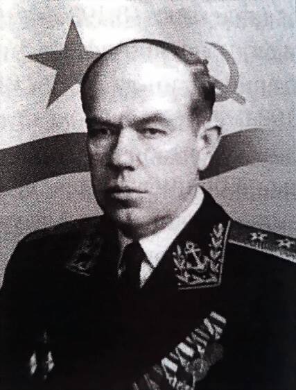 Ivanov, Vladimir Nikiforovič : I