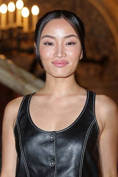 Anna Sawai - Actresses - Bellazon