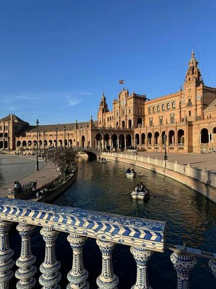 Základová fotografie na téma andalusie, architektura, balustráda, budova, cestování, cestovní ruch, cíl cesty, dědictví