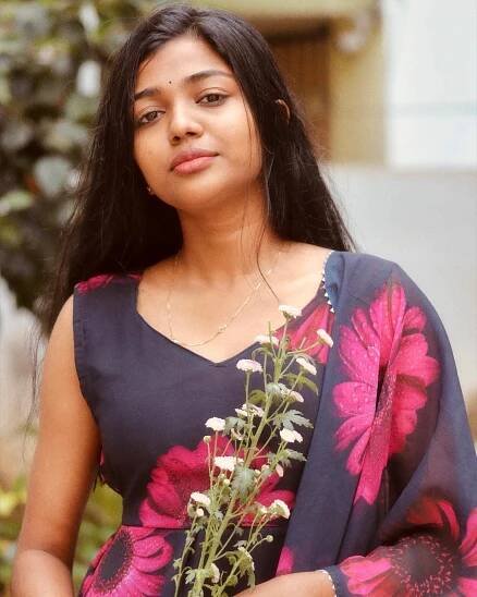 Amala Shaji: 26 Striking Photos That Showcase Her Talent and Charisma 18